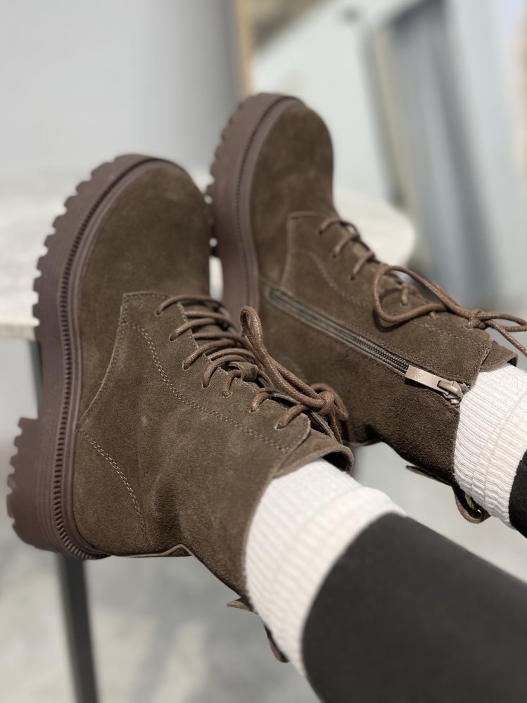 Ботинки демисезонные (натуральная замша) 72460554\1013